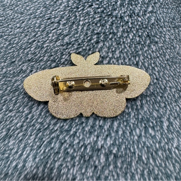 Celestial Floral Moth Pin Brooch C - Picture 2 of 3